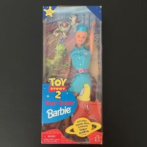 Barbie Tour Guide Doll with Teal Outfit